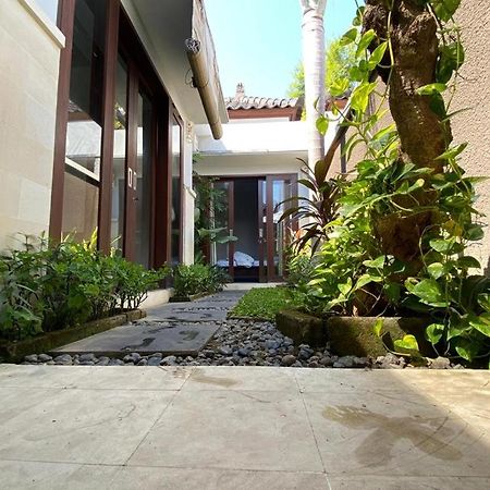 Bali Senia Villa Sanur  Exterior photo