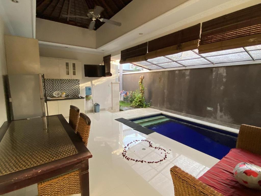 Bali Senia Villa Sanur  Exterior photo